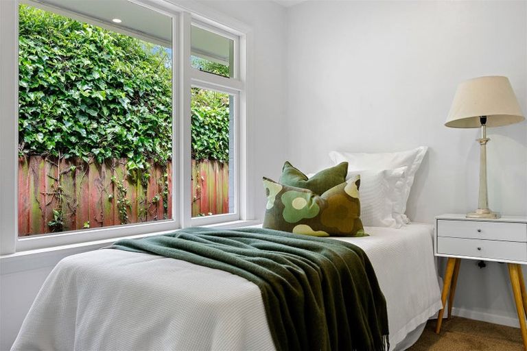 Photo of property in 24 Springhill Street, Avonhead, Christchurch, 8042