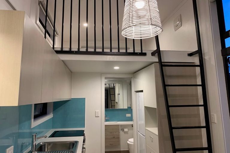 Photo of property in 2 Rimu Road, Stanmore Bay, Whangaparaoa, 0932