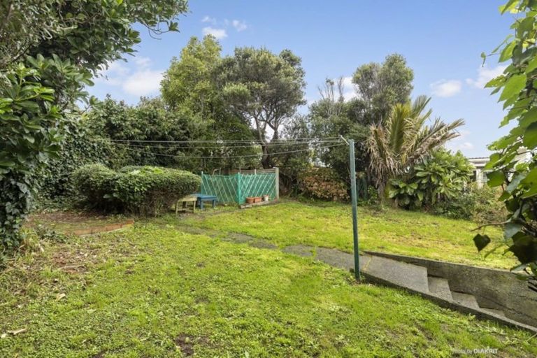 Photo of property in 100 Darlington Road, Miramar, Wellington, 6022