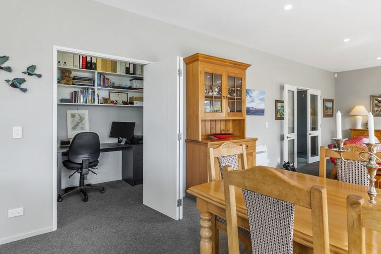 Photo of property in 1 Falcon Street, Roslyn, Dunedin, 9010