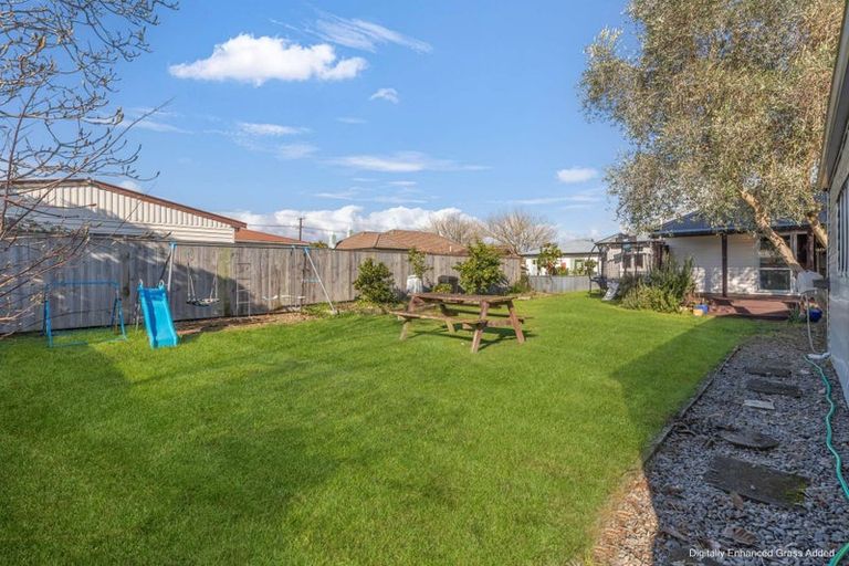 Photo of property in 4 Dudley Street, Levin, 5510