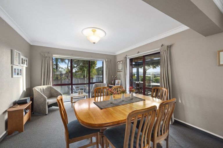 Photo of property in 42 Harvey Street, Waipahihi, Taupo, 3330