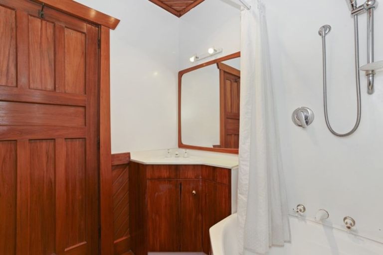 Photo of property in 59 Northcote Road, Northcote, Christchurch, 8052