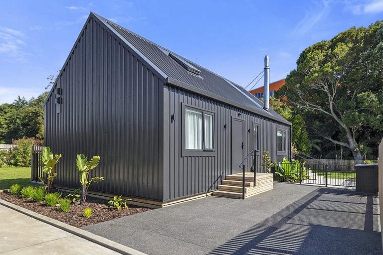 Photo of property in 36d Gaine Street, New Plymouth, 4310