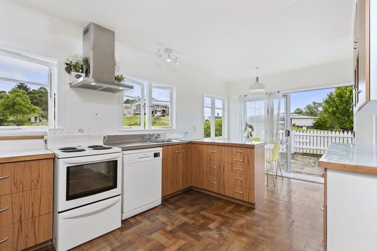 Photo of property in 49 Albert Street, Kawakawa, 0210