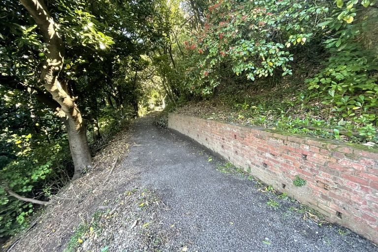 Photo of property in 74 Sar Street, Wadestown, Wellington, 6012