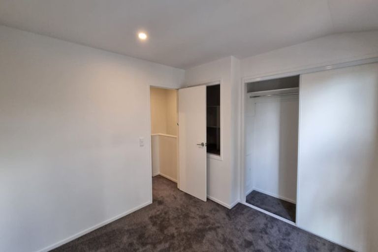 Photo of property in 3/137 Tirimoana Road, Te Atatu South, Auckland, 0602
