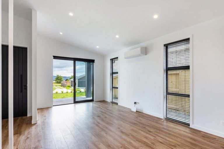 Photo of property in 49 Harakeke Drive, Wharewaka, Taupo, 3330