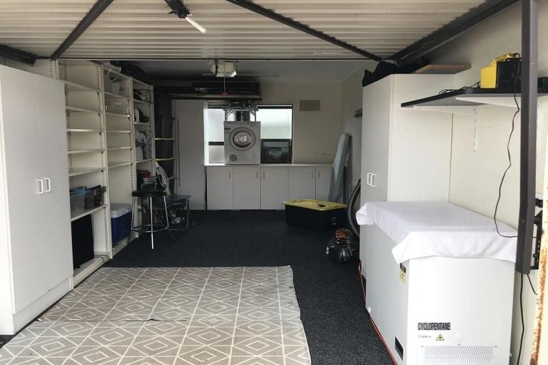 Photo of property in 12 Crampton Court, Orewa, 0931