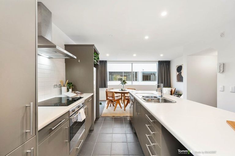 Photo of property in 1/37 Daniell Street, Newtown, Wellington, 6021