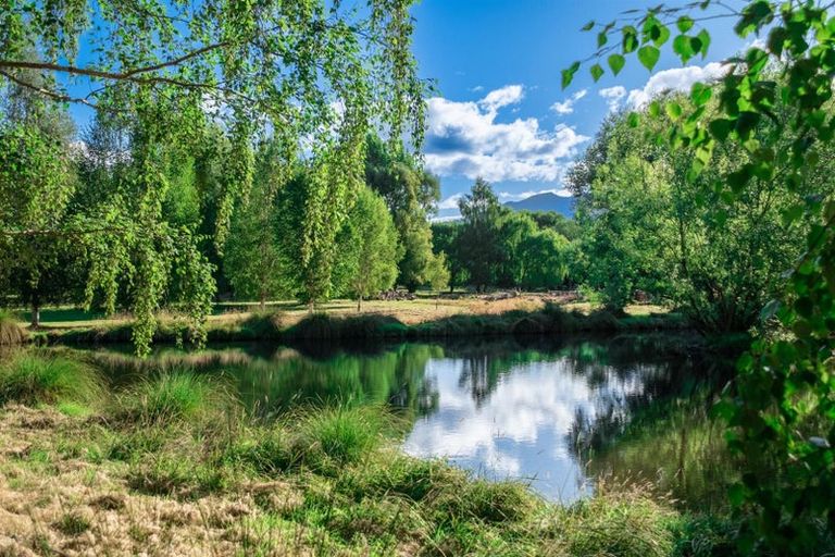 Photo of property in 752 Malaghans Road, Speargrass Flat, Queenstown, 9371