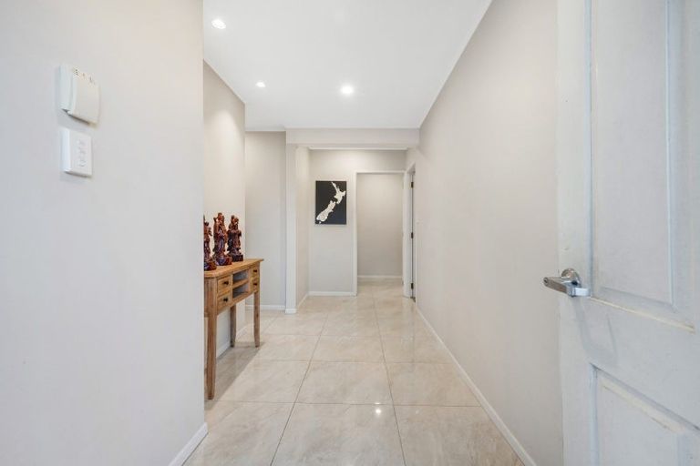 Photo of property in 159 Clovelly Road, Bucklands Beach, Auckland, 2012