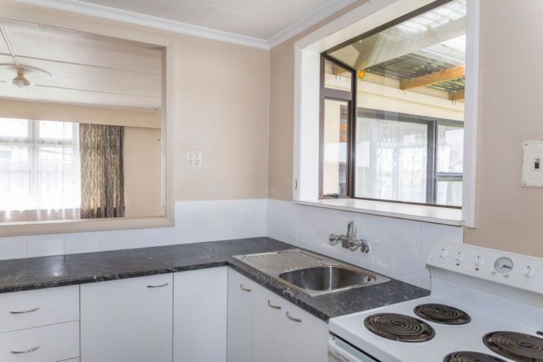 Photo of property in 6 Stanley Street, Dannevirke, 4930