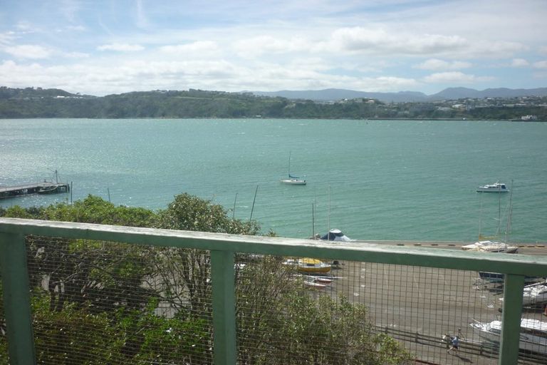 Photo of property in 466 Evans Bay Parade, Hataitai, Wellington, 6021