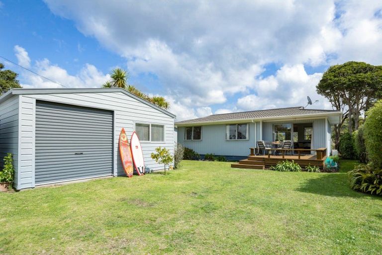 Photo of property in 153 Ocean Beach Road, Tairua, 3508