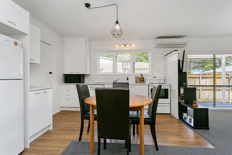 Photo of property in 15b Bracken Street, Leamington, Cambridge, 3432