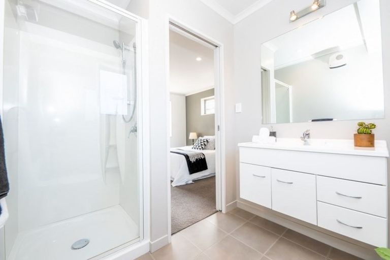 Photo of property in 2/2 Vintners Lane, Woolston, Christchurch, 8023