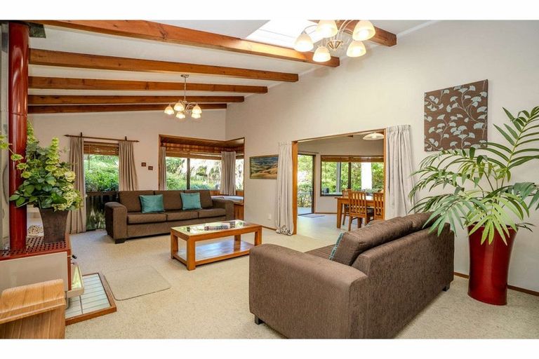 Photo of property in 6 Waipapa Landing Place, Kerikeri, 0230