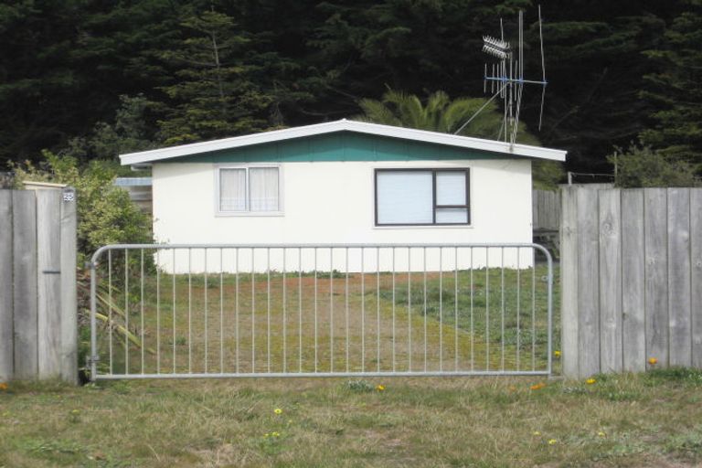Photo of property in 25 Hydrabad Drive, Waitarere Beach, Levin, 5510