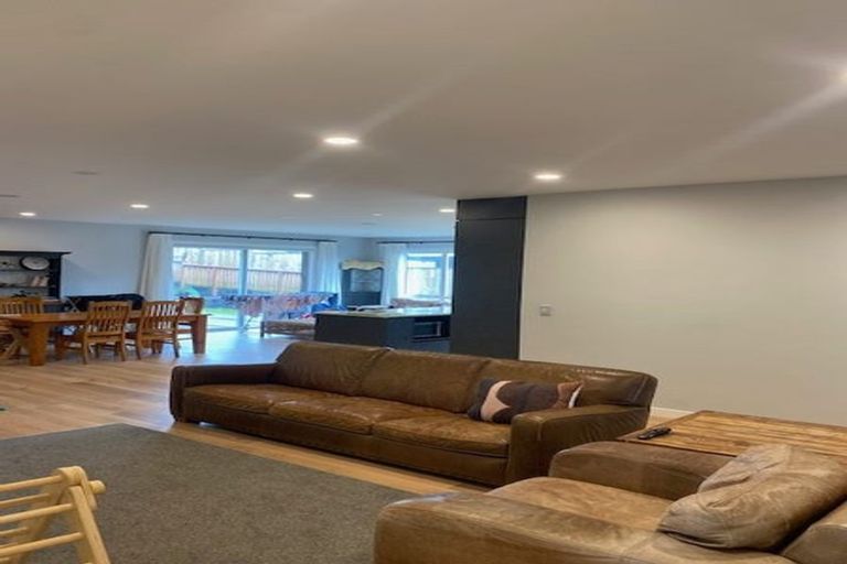 Photo of property in 8 Pukemarino Road, Waimauku, 0812