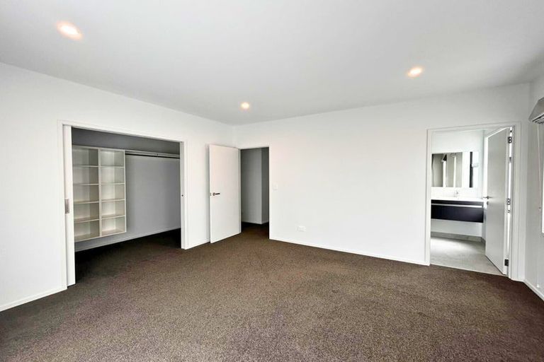 Photo of property in 6 Habitat Place, Hobsonville, Auckland, 0616