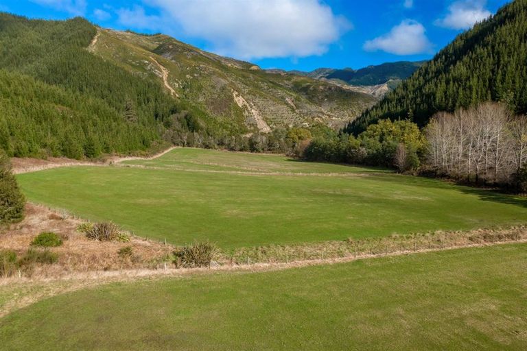 Photo of property in 1005 Onamalutu Road, Onamalutu, Wairau Valley, 7275