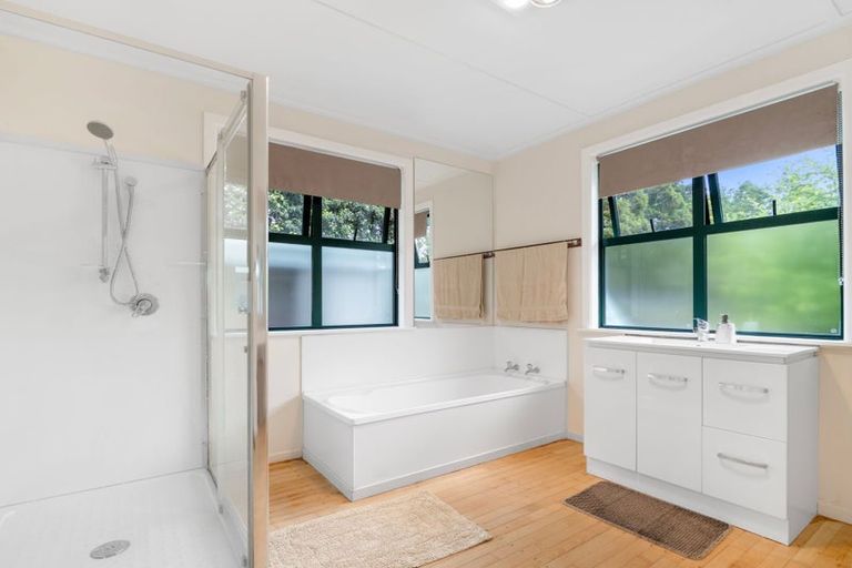 Photo of property in 114 Kairua Road, Kairua, Tauranga, 3175