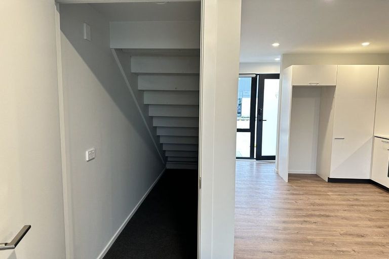 Photo of property in 7/30 Frederick Street, Waltham, Christchurch, 8011