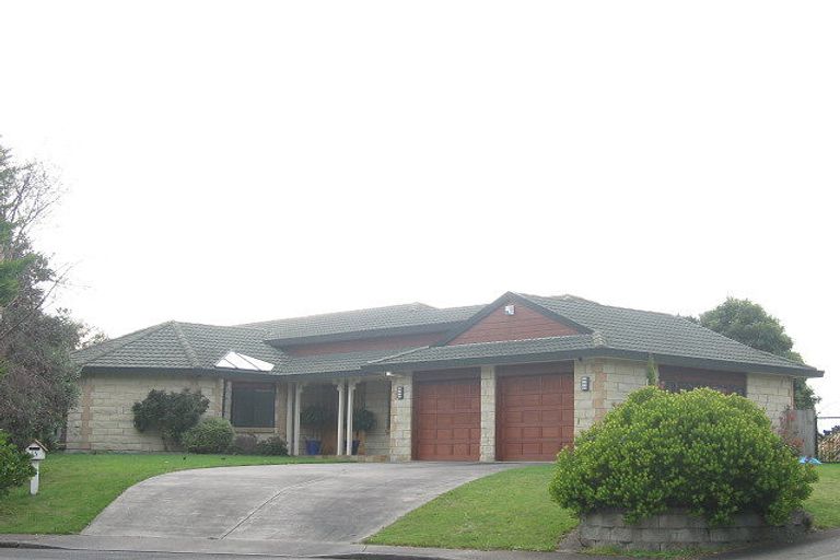 Photo of property in 45 Chilton Drive, Paraparaumu, 5032
