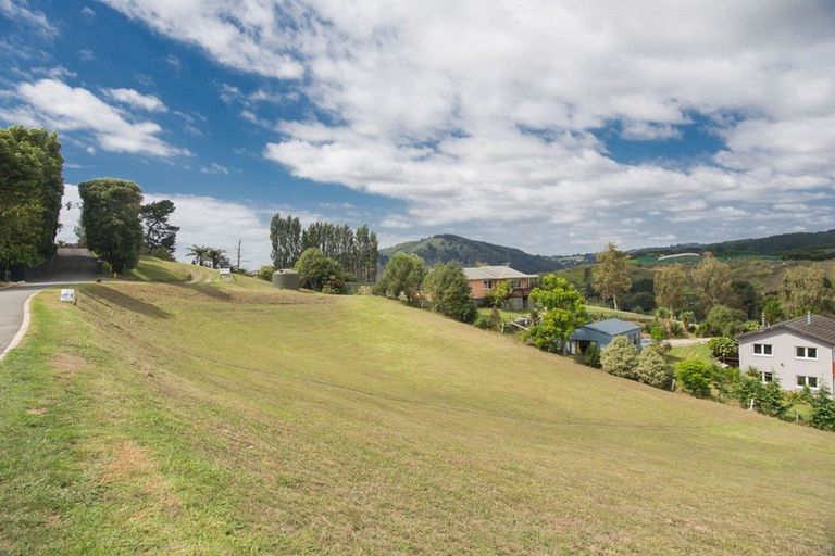 Photo of property in 28 Eagleview Rise, Welcome Bay, Tauranga, 3175