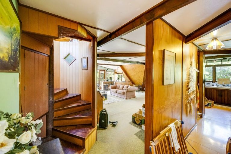 Photo of property in 21 Gillies Crescent, Waimarama, Havelock North, 4294