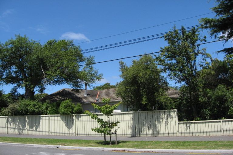 Photo of property in 96 Hawford Road, Opawa, Christchurch, 8023