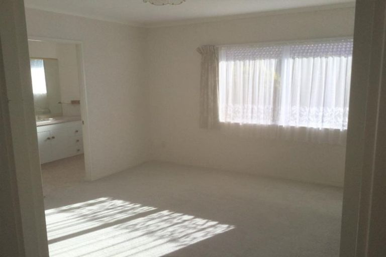 Photo of property in 182 Grenada Street, Mount Maunganui, 3116