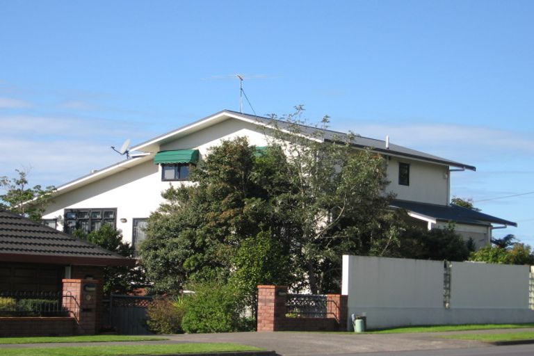 Photo of property in 218 Whitford Road, Shamrock Park, Auckland, 2016