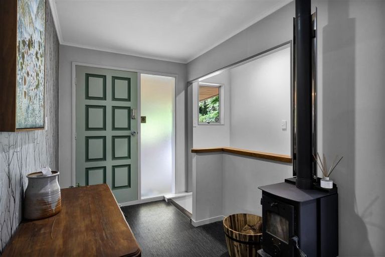 Photo of property in 25 Saxton Road, Upper Vogeltown, New Plymouth, 4310