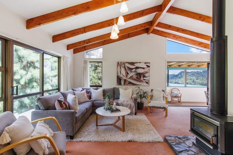 Photo of property in 47 Pemberton Avenue, Bayview, Auckland, 0629