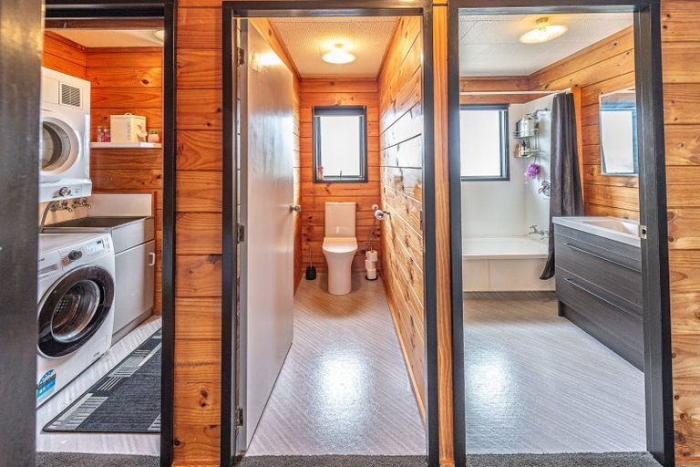 Photo of property in 77 Oxford Road, Springvale, Whanganui, 4501