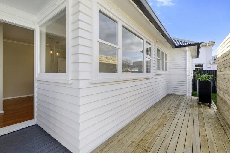 Photo of property in 894b High Street, Avalon, Lower Hutt, 5011