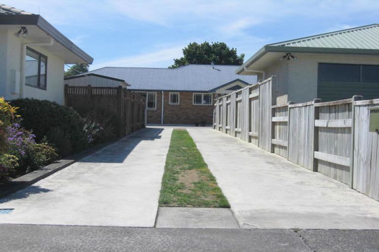 Photo of property in 12 Camden Street, Feilding, 4702
