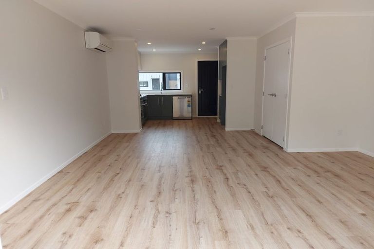 Photo of property in 10 Doug Jensen Street, Wallaceville, Upper Hutt, 5018