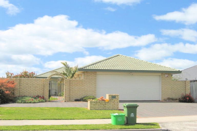 Photo of property in 145 Evans Road, Papamoa Beach, Papamoa, 3118