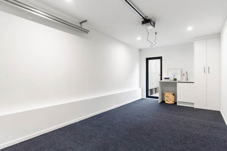 Photo of property in 10 Peara Place, Henderson, Auckland, 0610