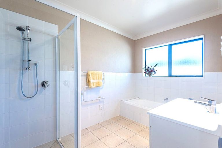 Photo of property in 7 Workman Way, Onerahi, Whangarei, 0110