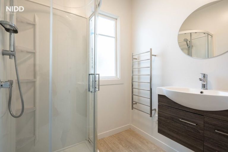 Photo of property in 122 Hargest Crescent, Saint Clair, Dunedin, 9012