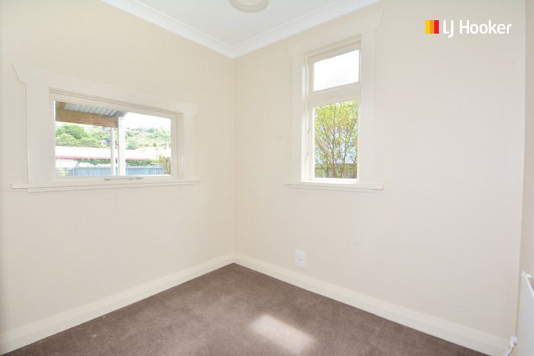 Photo of property in 8 Pretoria Avenue, Saint Clair, Dunedin, 9012