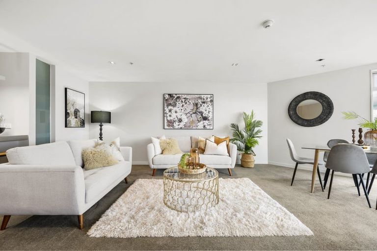 Photo of property in Piermont Apartments, 6d/82 Cable Street, Te Aro, Wellington, 6011