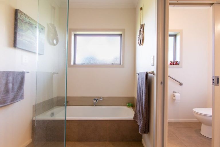 Photo of property in 52a Ruahine Street, Dannevirke, 4930