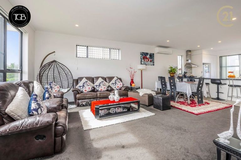 Photo of property in 18 Rere Close, Takanini, 2112