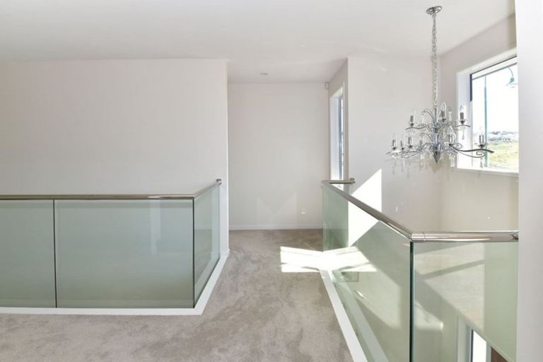 Photo of property in 63 Pinecrest Drive, Gulf Harbour, Whangaparaoa, 0930