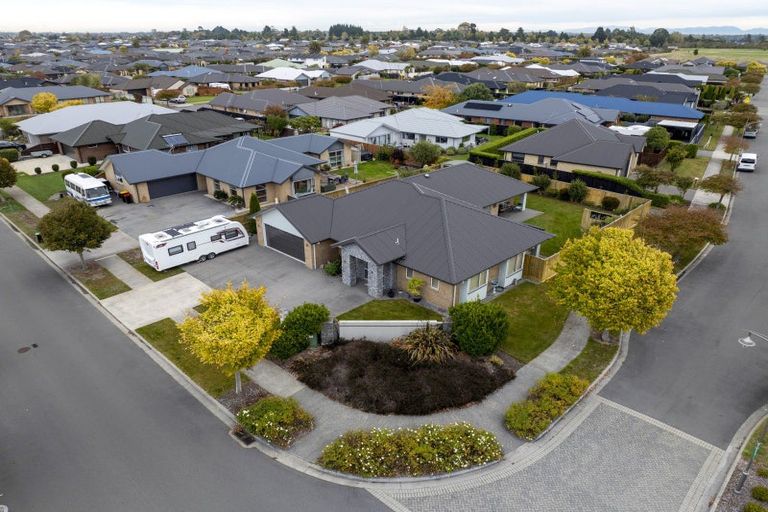 Photo of property in 15 Sutherland Drive, Kaiapoi, 7630